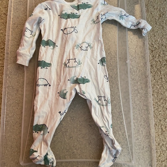 Carters 9 month zipper footie pajamas animals turtle hippo alligator crocodile - Picture 5 of 5